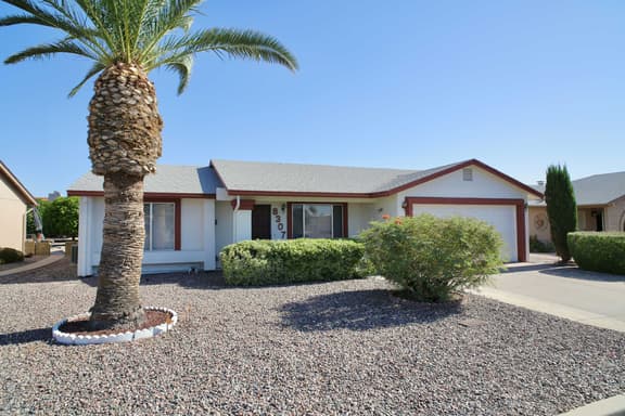 Fountain of the Sun Gem: 2BR House w/Patio